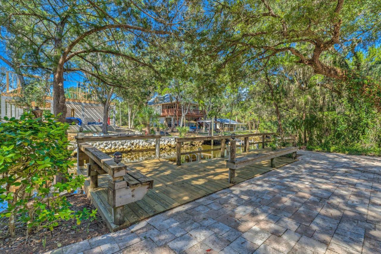Canalfront Homosassa Escape With Private Dock! Exterior photo